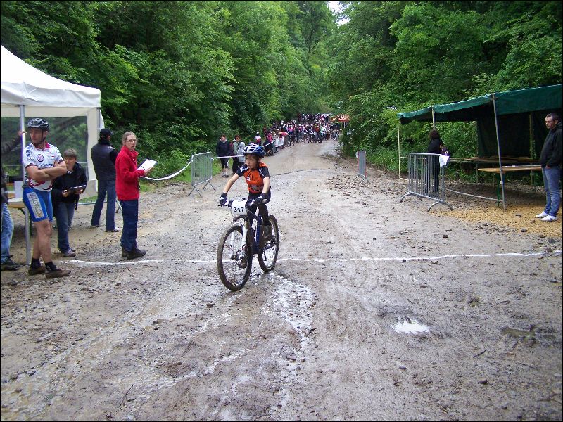 gal/Saison 2012/Coupe_Lorraine_Jeunes_VTT_Hettange_2012/100_5424.JPG